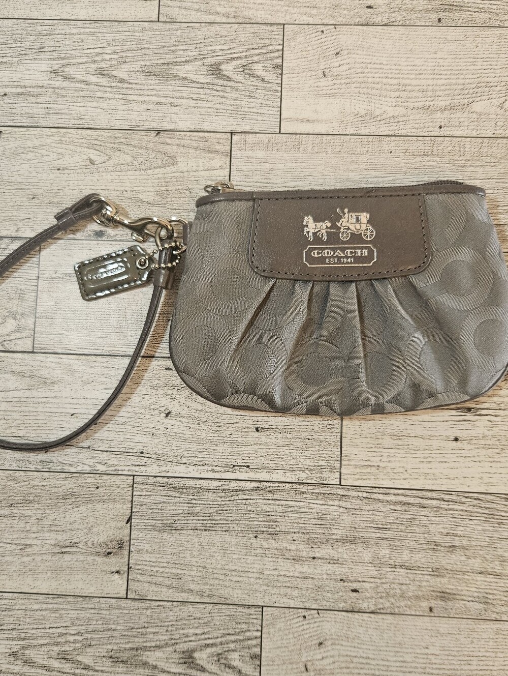 Coach Signature Pleated Wristlet Pouch Wallet Clutch Gray